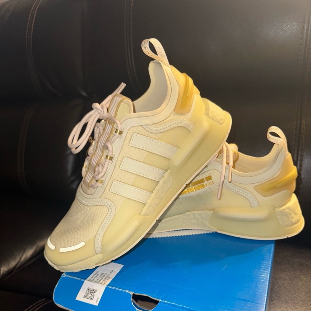 Adidas NMD R1 V3 Yellow Brown Sand Tan Running Sneakers GZ2135 Womens Size 10
